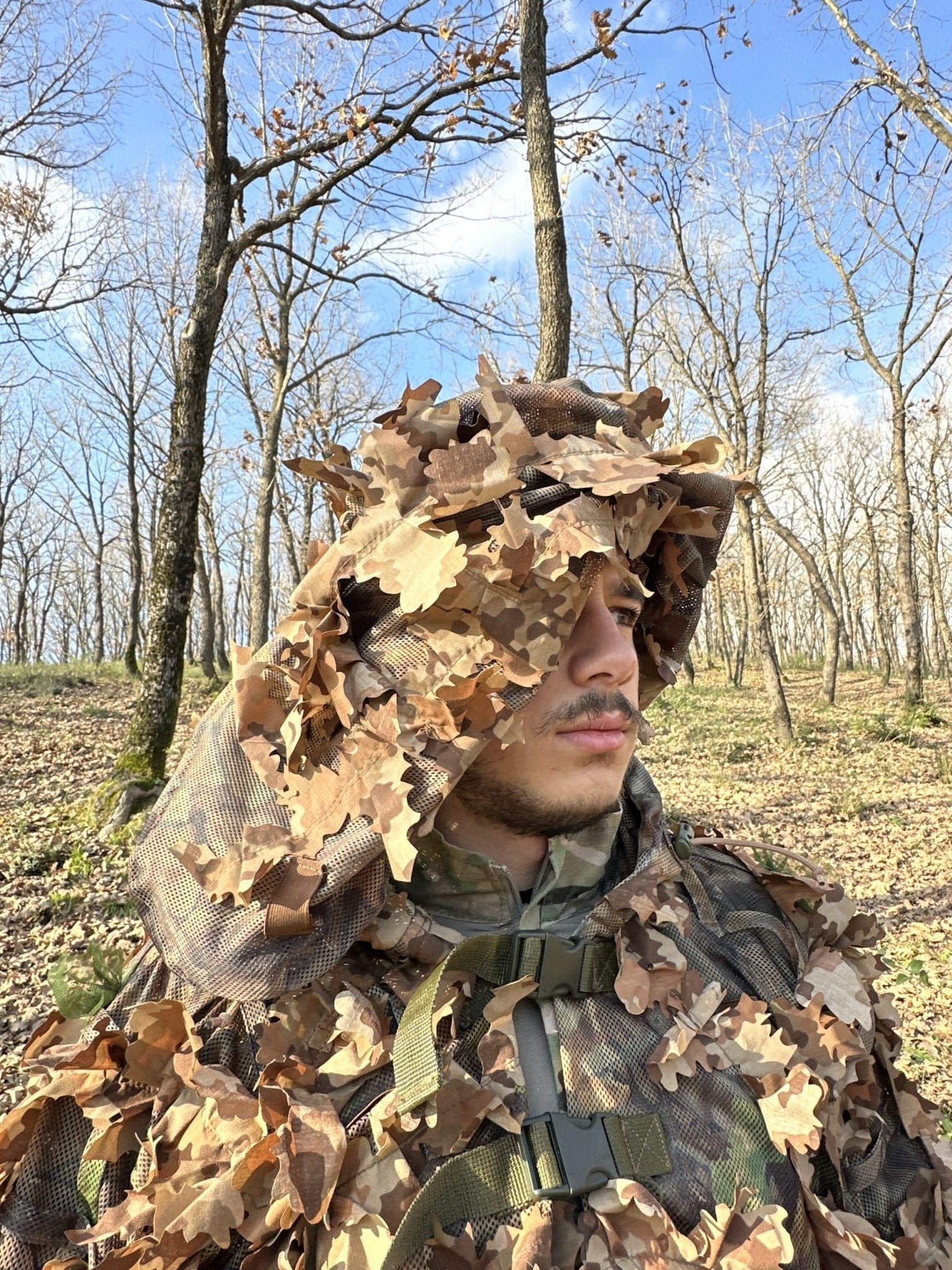 Mitznefet – Kicking Mustang Concealment System